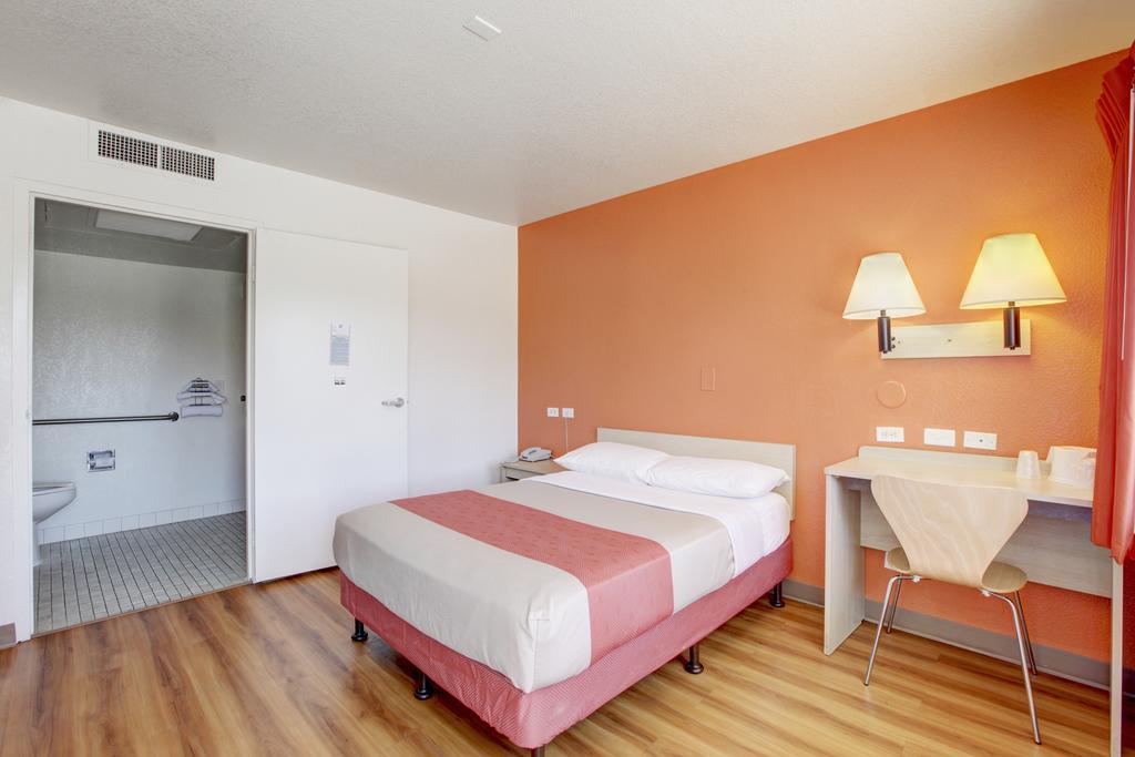 Motel 6-Corona, Ca Exteriör bild