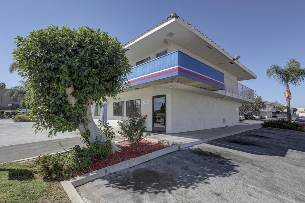 Motel 6-Corona, Ca Exteriör bild