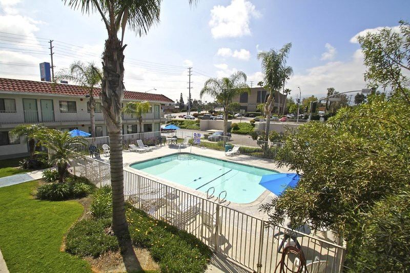 Motel 6-Corona, Ca Exteriör bild